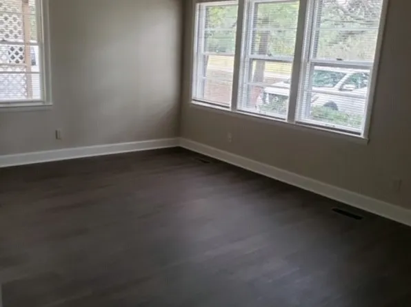 1606 Brownsferry St, Athens, AL 35611