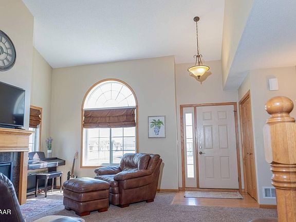 4th image of 4728 Ridgewood Ln