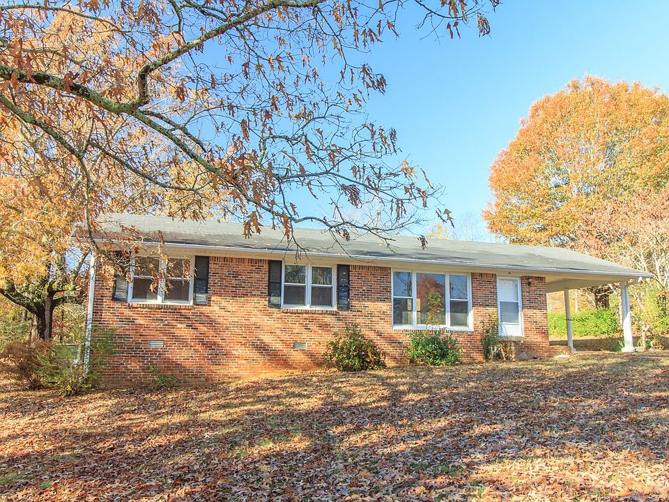 1st image of 128 Hillhurst Dr