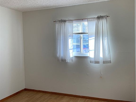 3rd image of 18233 Bellorita St #18233