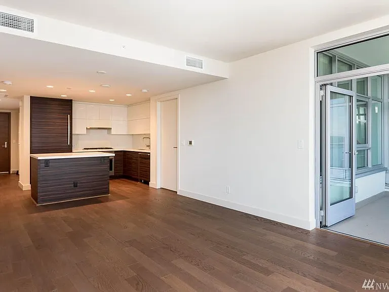583 Battery St #2801 — Photo 5