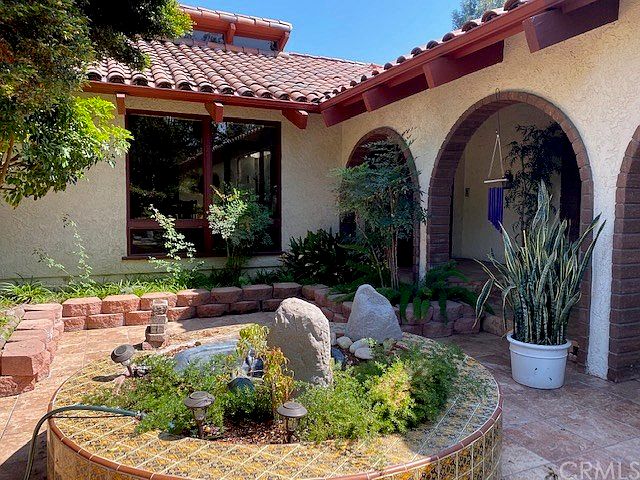1st image of 221 S Peralta Hills Dr