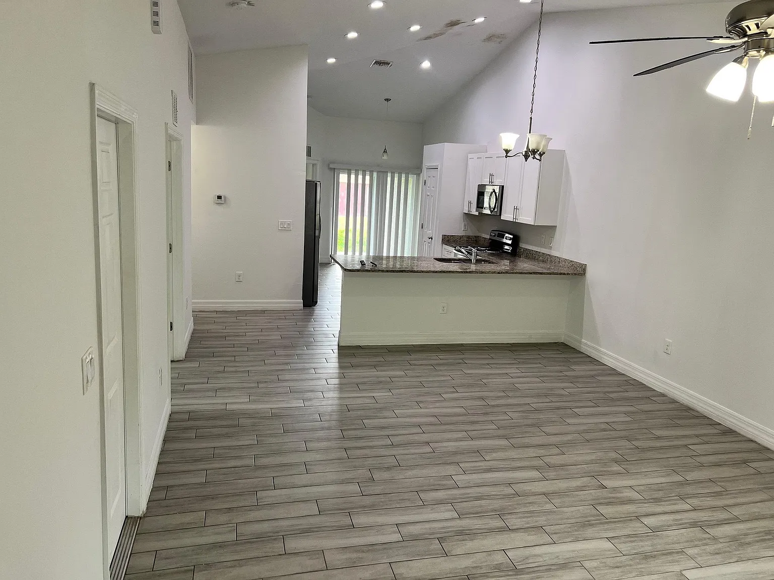 165 Meadow Rd — Photo 4