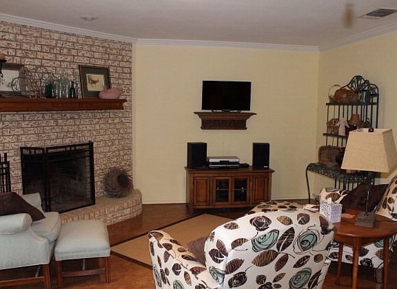 5th image of 162 Bayside Dr