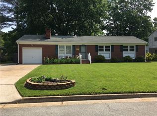 852 Cascade Dr, Newport News, VA 23608