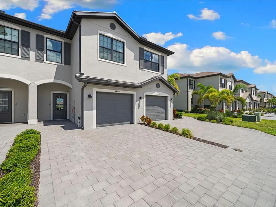 14228 Pine Lodge Ln