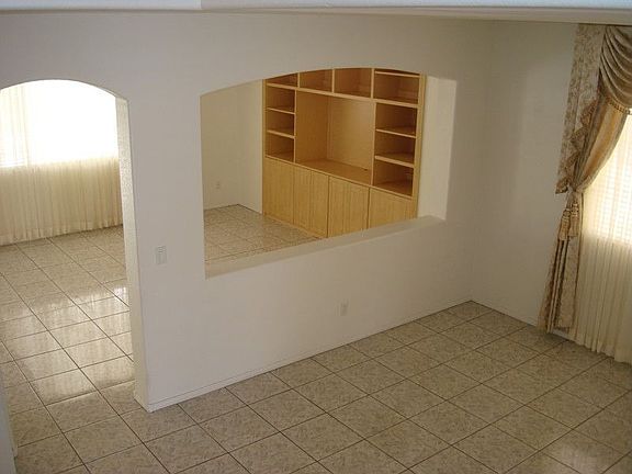 4th image of 9893 W Diablo Dr