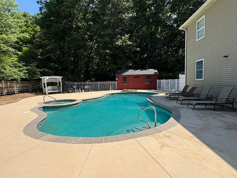 421 Hemlock Point Dr — Photo 26