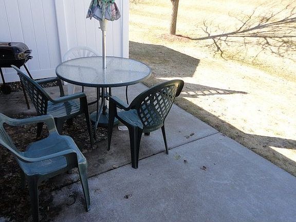 4th image of 6794 Fremont Ln