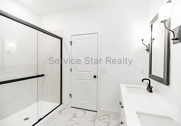 16635 N Lunar St — Photo 10