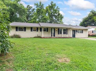 618 Henryetta St, Springdale, AR 72762