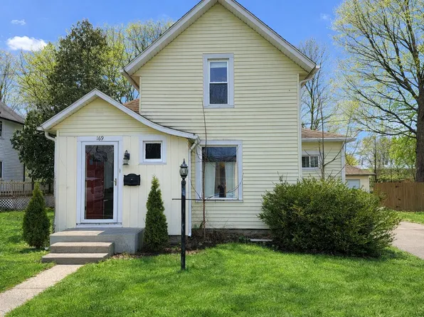 169 N Kalamazoo St, Vicksburg, MI 49097