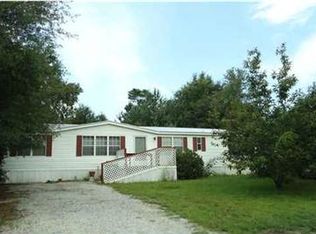 8423 Rynes Cir, Navarre, FL 32566