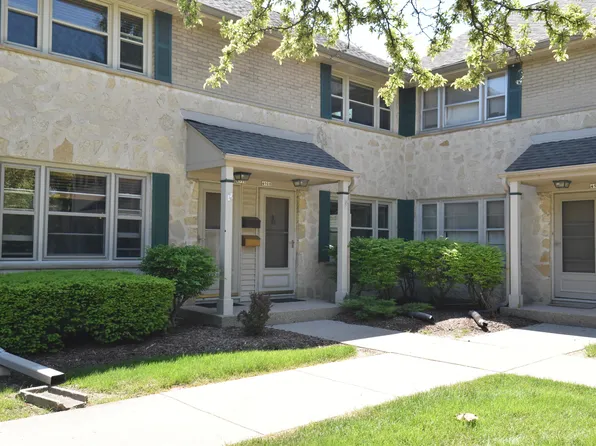 4908 N Shoreland Ave #4908, Whitefish Bay, WI 53217