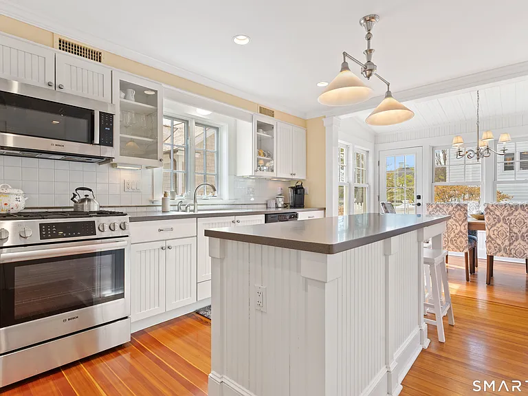 218 Totoket Rd — Photo 19