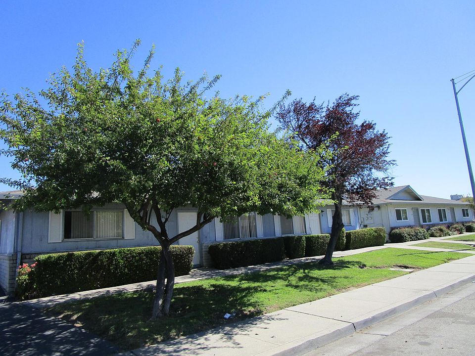 1st image of 2402 Santiago Way APT A
