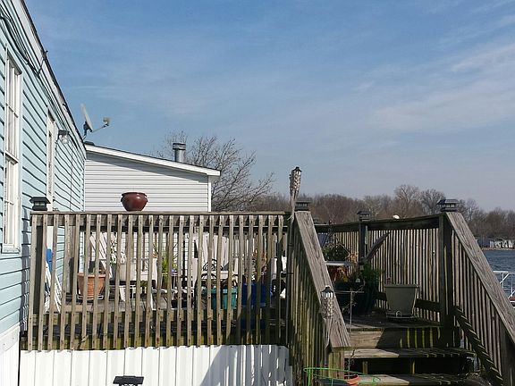5th image of 55 Mallard Dr
