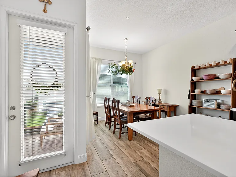 8412 Karrer Ter — Photo 12
