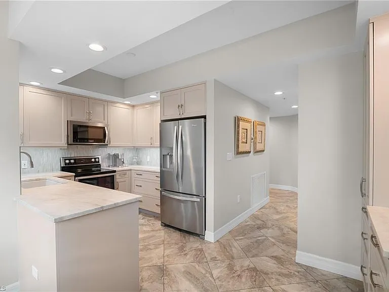 300 Dunes Blvd #107 — Photo 14