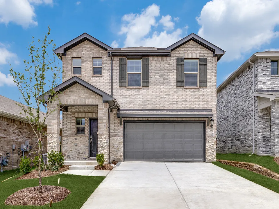 708 McKenna Dr
