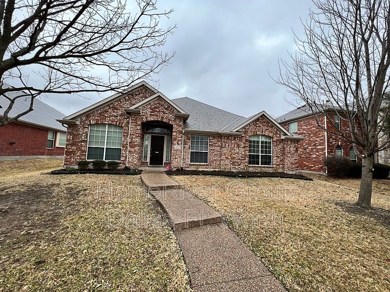 1st image of 9917 Bradford Grove Dr