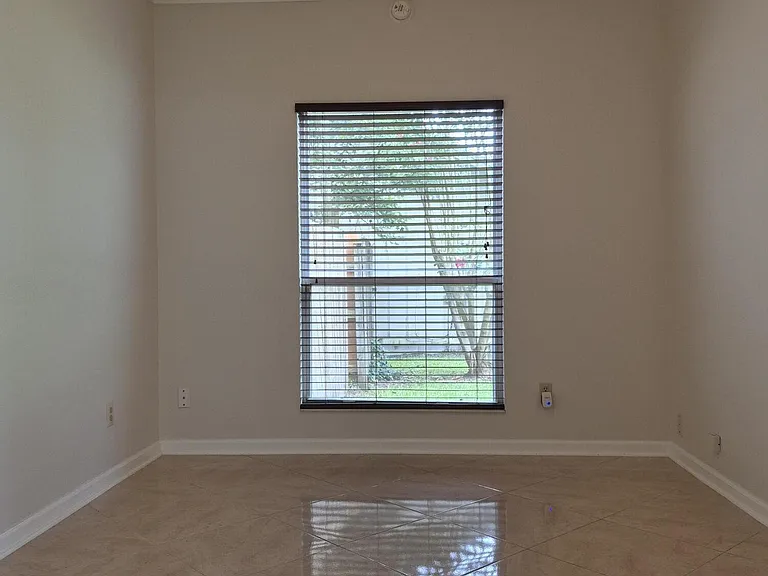 4519 Austrian Ct — Photo 14