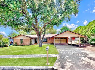 9122 Mobile Bay St, San Antonio, TX 78245