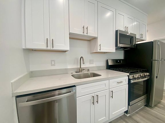 Brand new cabinets and efficient appliances