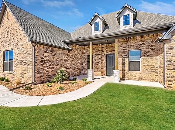 3rd image of 1005 Acclivis Way