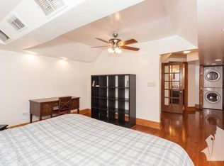 1312 W Waveland Ave FL 1ST, Chicago, IL 60613