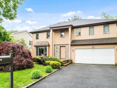 29 Sunset Road S, Albertson, NY, 11507