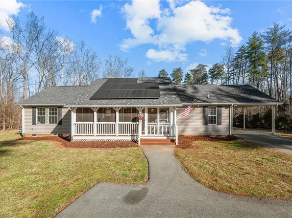 9264 Kerrs Chapel Rd, Gibsonville, NC 27249