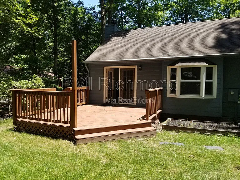 2504 Carriage Creek Ct — Photo 15