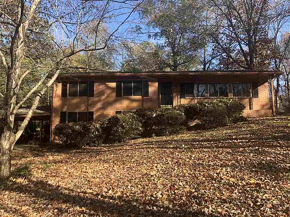 2nd image of 6416 Carey Dr