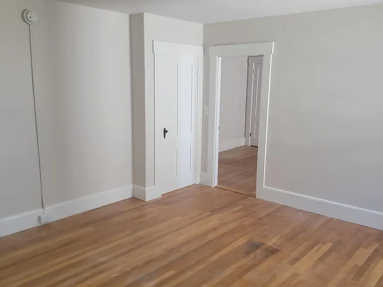 96 Mechanic St #4 — Photo 11