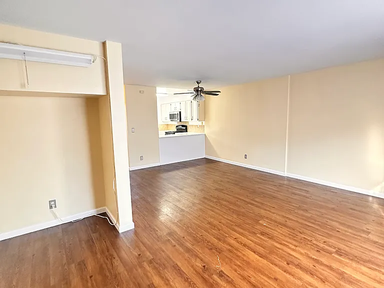 900 Southampton Rd #63 — Photo 9