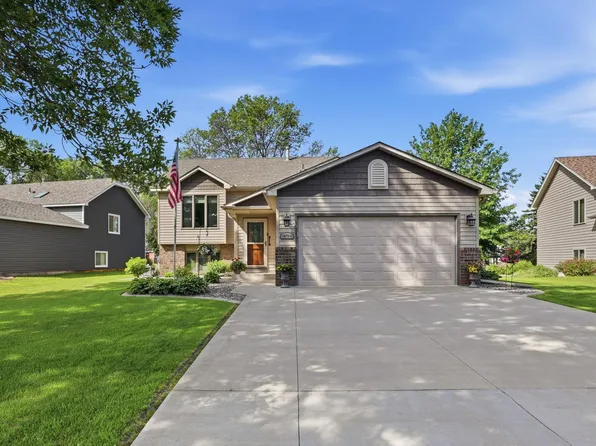 10760 Kumquat St NW, Coon Rapids, MN 55448