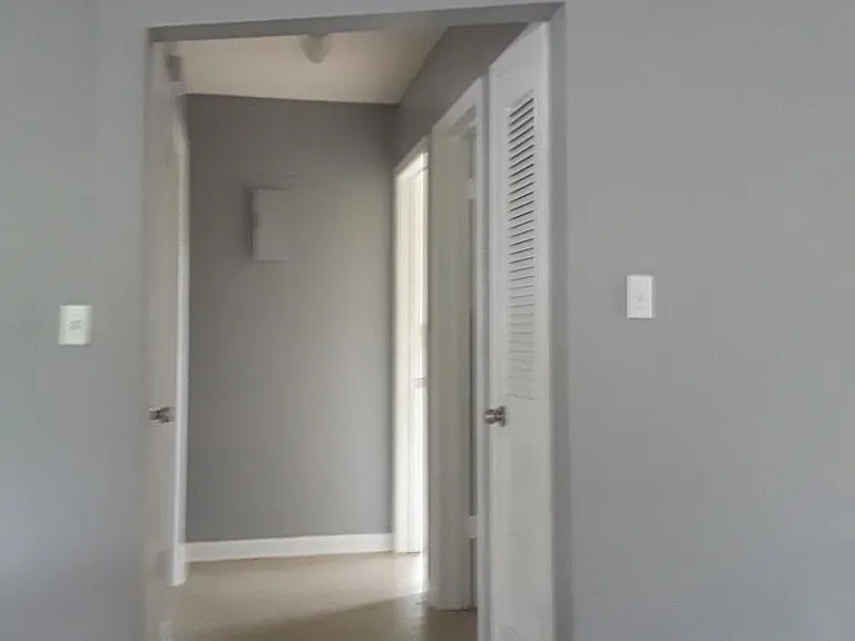 121 E Evans St — Photo 1
