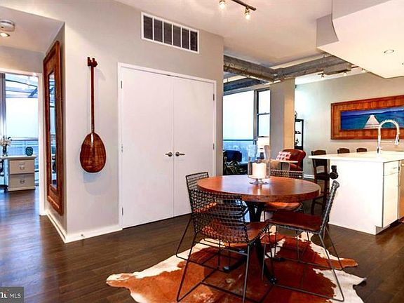 4th image of 3409 Wilson Blvd Unit 805