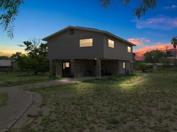 57 Ward Rd, Brackettville, TX 78832