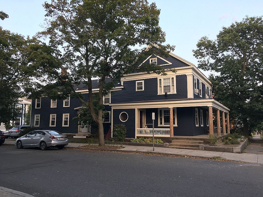 12 Thorndike St, Beverly, MA 01915 Zillow