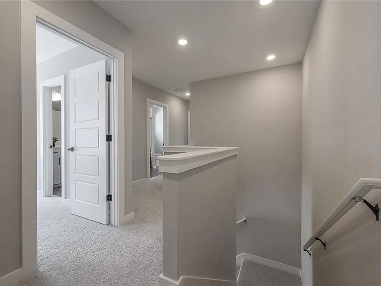 4402 W Gray St #1 — Photo 40