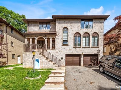 1498 15th St, Fort Lee, NJ, 07024