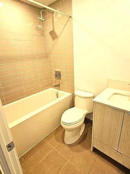 430 Square One Dr #4411 — Photo 5