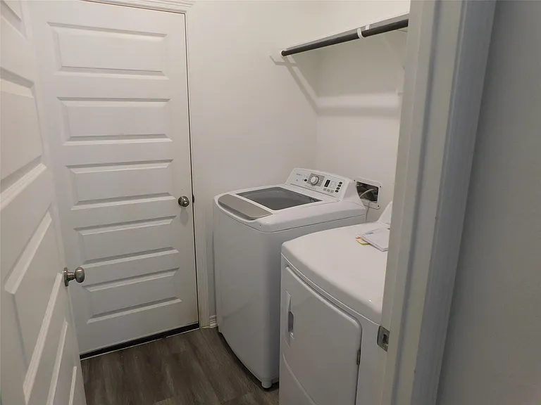 16658 Moss Ln — Photo 21