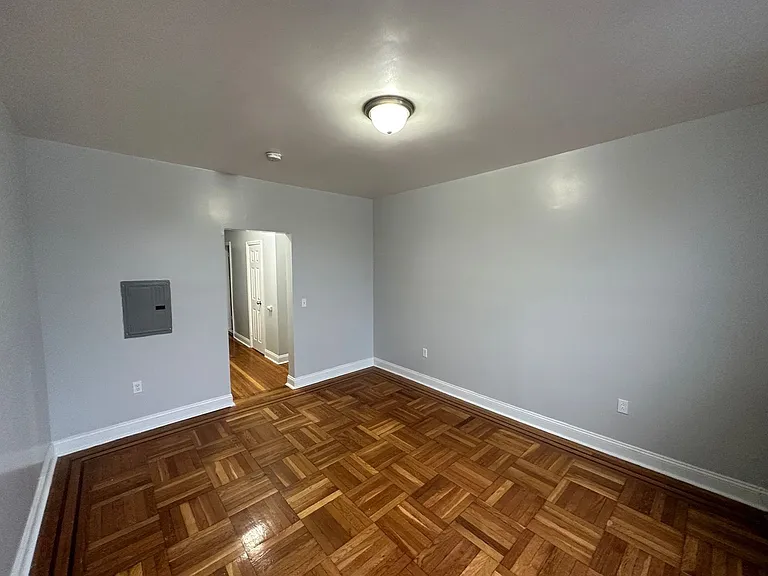 6412 - Golden Crest 6412 Park Avenue, LLC — Photo 25