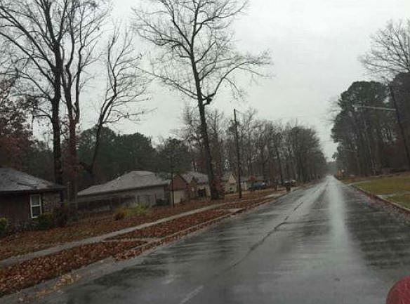 2nd image of 10023 Warren Dr