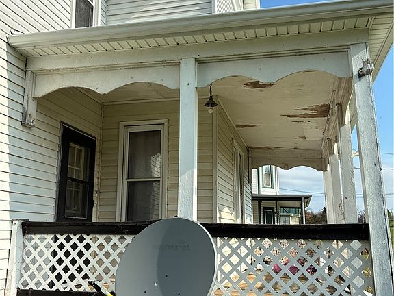 4th image of 29 Buffalo Rd N