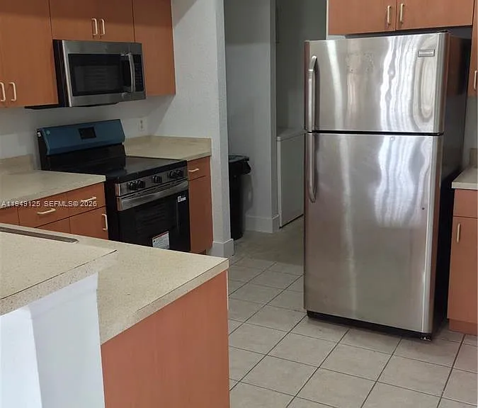2101 Belmont Ln #2101 — Photo 8