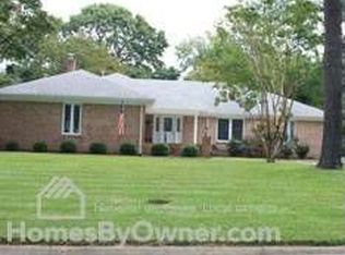 2853 Greenview Rd, Chesapeake, VA 23321